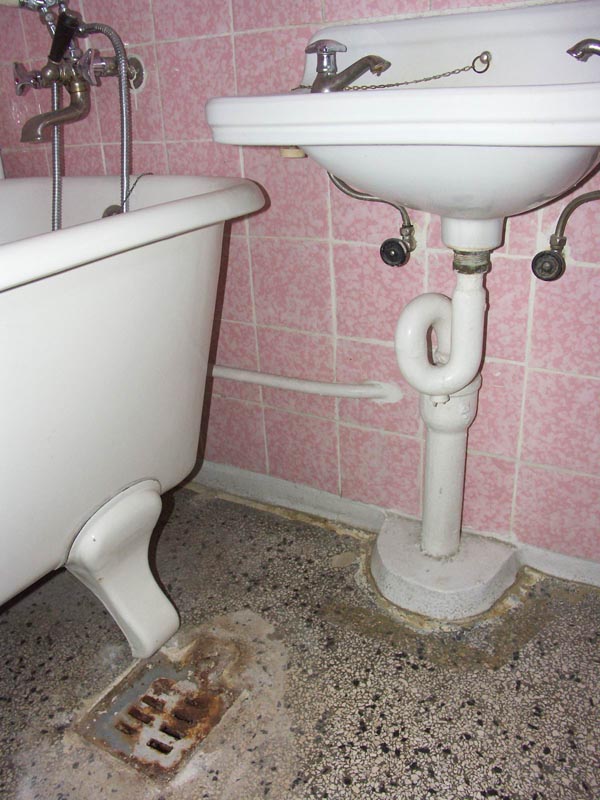 Wohnungssanierung Bad Foto 2